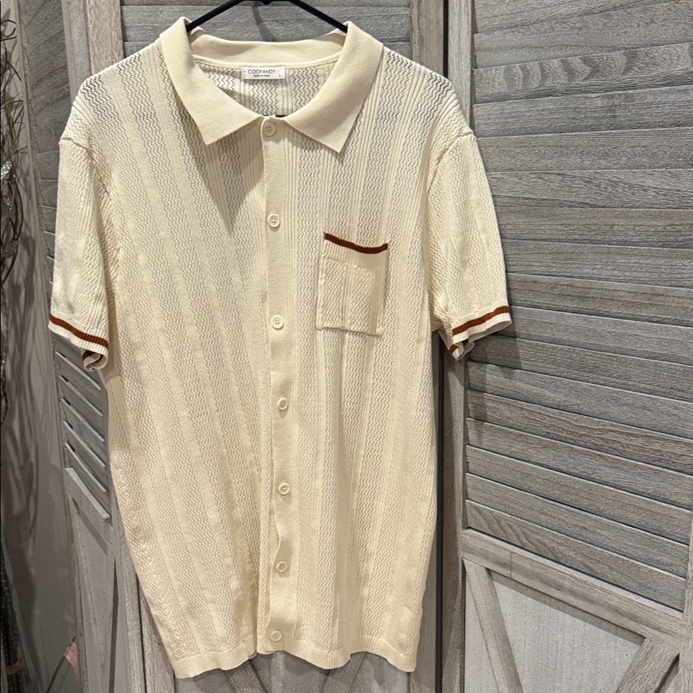 Coofandy Men’s Short Sleeve knit shirt button down size large pre owned